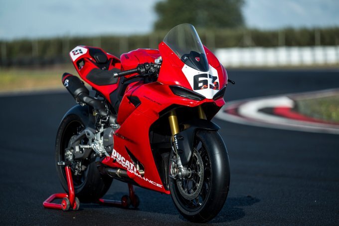 2025 Ducati Panigale V2