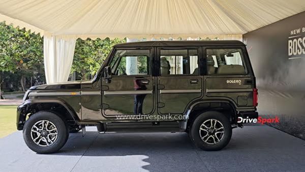 இன்னும் எத்தனை வருஷம் ஆனாலும் லட்சக்கணக்கில் விற்பனையாகும் 3 மஹிந்திரா கார்கள்! நாடே போட்டிப் போட்டு வாங்குது!