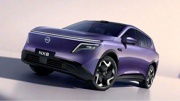 30 நிமிஷத்துல 8000 புக்கிங்.. 1,450 கிமீ ரேஞ்சு கொண்ட கார்.. அசத்தலான வசதிகளுடன் வெளியானது!