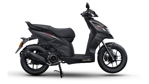 மூன்று ஸ்கூட்டர்களின் விற்பனையை ஒரேடியாக நிறுத்திய நிறுவனம்.. இனி வாங்கவே முடியாது!