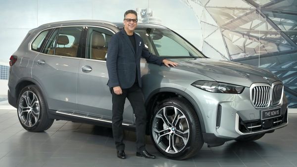 சாலையில் மிதந்து செல்லும் கப்பலாக புதிய BMW கார்! இன்னும் கூடுதல் நீளத்தில் அறிமுகமாகுது!