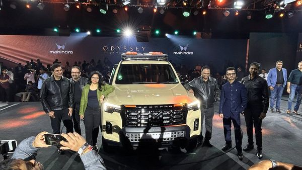 அறிமுகமானது மஹிந்திராவின் புதிய ஸ்கார்ப்பியோ பிக்கப் டிரக்... செம லுக், பிரிமீயம் அம்சங்கள்... விலை எவ்வளவு?