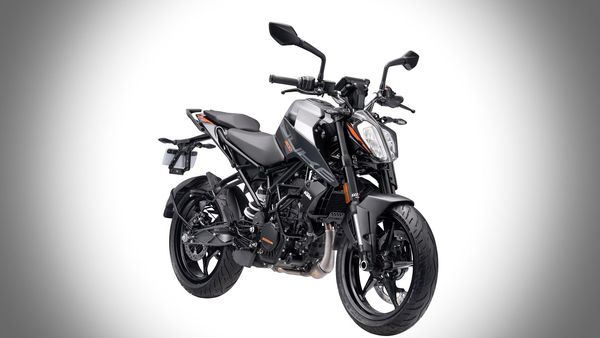 ரூ.2.07 லட்சத்தில் புதிய கேடிஎம் 200 டியூக் அறிமுகம்: குயிக் ஷிஃப்டர், டிராக்ஷன் கன்ட்ரோல் வசதிகள்!