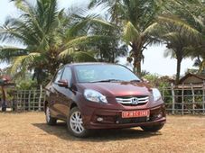 பிரியோ, சிட்டி கார்களின் விற்பனையை விழுங்கிய அமேஸ்