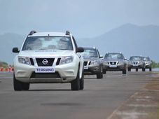நிசான் டெரானோவுக்கு டீலர்களில் ரகசிய முன்பதிவு!!