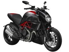 இந்தியாவில் கிடைக்கும் டாப்- 10 அதிவேக சூப்பர் பைக்குகள்!!
