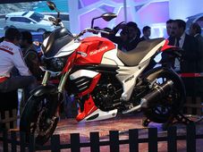 பல்சருக்கு போட்டியாக புதிய 160சிசி பைக்கை அறிமுகப்படுத்தும் மஹிந்திரா!