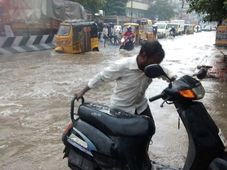 டூ வீலர்களை இலவசமாக பழுதுபார்க்கும் முகாம்கள் நடைபெறும் இடங்கள்!