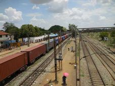 சென்னை அருகே ஆட்டோ ஹப் திறப்பு- கார் நிறுவனங்கள் மகிழ்ச்சி