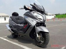 இந்திய மண்ணில் தரிசனம் கொடுத்த புதிய சுஸுகி பர்க்மேன் 650சிசி ஸ்கூட்டர்!
