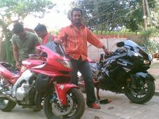 டோணியின் மோட்டார் உலகம்!