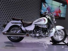 டிஎஸ்கே ஹயோசங் அக்யுய்லா 250 லிமிடட் எடிசன் பைக் விற்பனைக்கு அறிமுகம்