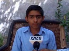 சோலார் பைக்கை உருவாக்கி 13வயது பள்ளி மாணவர் சாதனை!