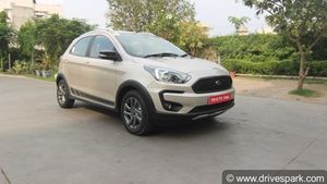 ஃபோர்டு ஃப்ரீஸ்டைல் காரின் டாப் - 9 சிறப்பம்சங்கள்!!