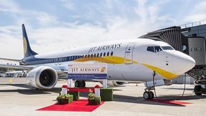 ஜெட் ஏர்வேஸ் டெலிவிரி எடுத்த முதல் 737 மேக்ஸ் விமானத்தின் சிறப்பம்சங்கள்!!