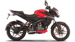 வாடிக்கையாளர்கள் ஆவலுடன் எதிர்பார்த்த வசதியை இந்த பல்சர் மாடலில் வழங்கியது பஜாஜ்... விலை உயர்வு