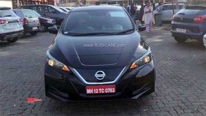 லீஃப் எலெக்ட்ரிக் கார் இந்தியாவில் சோதனை... விலையை குறைக்க வசதிகளையும் குறைக்கிறது நிஸான்...
