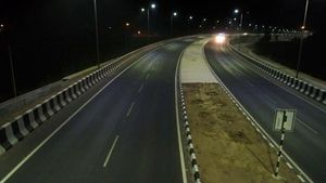 இந்தியாவின் எக்ஸ்பிரஸ்வே சாலைகளில் மறைந்திருக்கும் ஆபத்துக்கள்! இதை உங்களிடம் யாரும் கூற மாட்டார்கள்