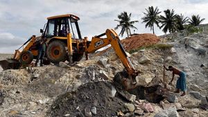 ஜேசிபி இயந்திரம் மஞ்சள் நிறத்தில் இருப்பதற்கு காரணம் இதுதான்! இவ்ளோ நாளா இந்த விஷயம் தெரியாம போச்சே