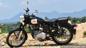 வெறும் ரூ.10,000-ல் ராயல் எண்ட்பீல்டு கிளாசிக் 350 பிஎஸ்6 பைக்கிற்கான முன்பதிவுகள் துவக்கம்...
