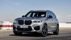 சூடுபிடிக்கும் கொரோனா போர்: கோதாவில் இறங்கிய பிஎம்டபிள்யூ.. ஸ்டாஃப்களை மட்டுமல்ல மக்களையும் காப்போம்