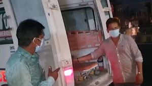 இப்படி ஒரு காரியத்தை இந்தியாவில் யாருமே செஞ்சிருக்க மாட்டாங்க... இதை நினைத்து சிரிக்கவா, அழுகவா..?