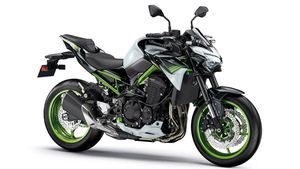 மூன்று கவர்ச்சிகரமான நிறங்களில் வருகை தரவுள்ள 2021 கவாஸாகி இசட்900... 