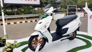 ஹீரோ மோட்டோகார்ப் நிறுவனத்தின் முதல் மின்சார ஸ்கூட்டர் அறிமுகம் எப்போது.. நீங்க ஆவலோடு எதிர்பார்த்த தகவல் இதோ!