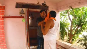 பசங்கனா இப்படி இருக்கணும்... தந்தைக்கு சர்ப்ரைஸாக மகன் கொடுத்த பரிசு... என்னனு தெரியுமா?