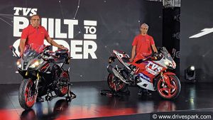 எதிர்பார்த்தபடி இருக்கிறதா 2021 TVS Apache RR 310? பைக் பற்றி அறிய வேண்டிய மிக முக்கியமான தகவல்களின் தொகுப்பு!