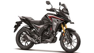 Royal Enfield Himalayan Vs புதிய Honda CB200X: உங்களது தேர்வு எது?