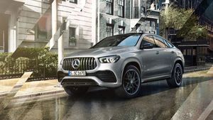 ரூ.2.07 கோடி விலையில் விற்பனைக்கு வந்திருக்கிறது Benz-ன் புதிய சொகுசு கார்! அப்படி என்னங்க இருக்கு இந்த காருல?