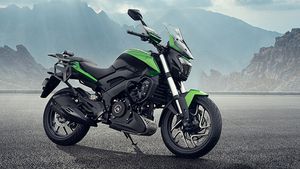 புதுப்பிக்கப்பட்ட Bajaj Dominar 400 பைக் விற்பனைக்கு அறிமுகம்! நிறைய அம்சங்களை வாரி வழங்கியிருக்காங்க!