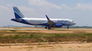 ரியல் எஸ்டேட்காரங்க இந்த விஷயத்தை சொல்ல மாட்டாங்க... ஏர்போர்ட் பக்கத்துல வீடு வாங்க கூடாது... ஏன் தெரியுமா?