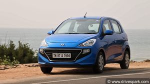 கார்கள் விற்பனையில் மீண்டும் பழைய ஃபார்ம்-மிற்கு திரும்பும் ஹூண்டாய்!! ஜனவரியில் 44 ஆயிரம் கார்கள் விற்பனை!