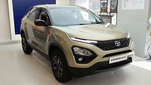 செம்மையாக இருக்கு... டாடா ஹெரியர் கஸிரங்கா எடிசன்!! ஷோரூமில் இருந்து படங்கள் வெளியீடு!