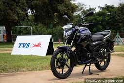 Indian Motorcycle of the Year 2022 விருதை வென்ற டிவிஎஸ் பைக்... சூப்பருங்க! இது பைக்குகளுக்கான ஆஸ்கார் விருது!