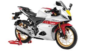 சூப்பரான வண்ணத்தில் Yamaha R15M World GP Edition விற்பனைக்கு அறிமுகம்... விலை ரொம்ப அதிகம் எல்லாம் இல்லைங்க!