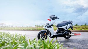 105 கி.மீ வேகம்,  200 கி.மீ ரேஞ்ச் எனப் பட்டாசு கிளப்பும் சிம்பிள் ஒன் எலெக்ட்ரிக் ஸ்கூட்டர் ரிவியூ