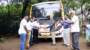 சென்னையிலேயே ஹைபிரிட் வாகனங்களை தயாரிக்க போறாங்க! ஒட்டுமொத்த இந்தியாவின் தாகத்தை தீர்க்க அசோக்லேலண்ட் திட்டம்!