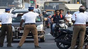 வாகன ஓட்டிகளுக்கு இந்த அளவிற்கு பாதுகாப்பற்ற நாடா நமது இந்தியா? ஓப்பனாக போட்டுடைத்த ஆய்வு ரிப்போர்ட்!!