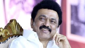 புதிய வரலாறு படைக்கிறார் மு.க.ஸ்டாலின்! எப்படி இதை சாதிச்சார்னு தெரியாம மண்டை காயும் மற்ற மாநிலங்கள்!