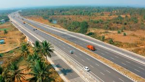 பெங்களூர்-மைசூர் விரைவுச்சாலை பிரச்சனை... கிராம மக்கள் மீது பழியை சுமத்தும் நெடுஞ்சாலை துறை!!