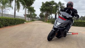 300 KM Range Electric Scooter: ஓலா, ஏத்தருக்கு போட்டியாக களம் இறங்கப்போகும் சிம்பிள் ஒன்! 