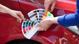 IQ Study on Car Colour: உங்க புத்திசாலிதனத்துக்கு உங்க காரோட கலரே மார்க் போடும்! எவ்வளவுன்னு இங்க பாருங்க!