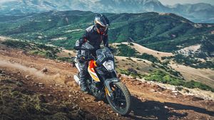 2023 KTM 250 Adventure பைக் இந்தியாவில் அறிமுகம் - இந்த விலையில் பைக்கை வாங்கிடலாம்!!