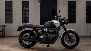 Triumph Bike உற்பத்தியை கையில் எடுக்கும் பஜாஜ்.. பலே ஆளு நம்ம.. கேடிஎம், ஹஸ்க்வர்னாவையும் இதுதான் தயாரிக்குது!