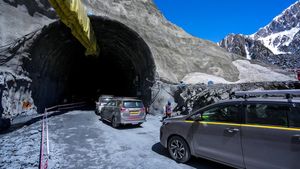 Zojila Tunnel மூலம் ஆசியாவிலேயே இந்தியாவுக்கு கிடைக்கவுள்ள பெருமை - மத்திய அரசு இதை மார்த்தட்டி சொல்லலாம்!!