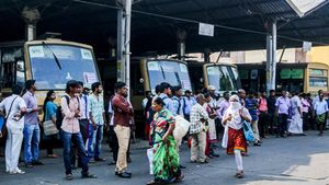 தமிழ்நாட்டில் இனி அரசு பஸ் எல்லாம் கரெக்ட் டைம்க்கு வரும்! இதுக்குன்னு தனி ஆப் வரப்போகுது!