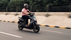 ஒரு பைசா கூட செலவில்லாமல் ஏத்தர் எலெக்ட்ரிக் ஸ்கூட்டரை சொந்தமாக்கலாம்! எப்படி தெரியுமா? 